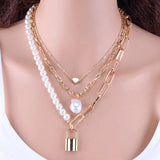 Barouqe Pearl Necklace