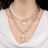 Barouqe Pearl Necklace