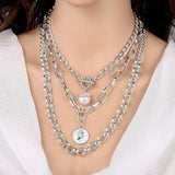 Barouqe Pearl Necklace