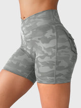 DICORYA — Short camouflage ajusté