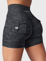 DICORYA — Short camouflage ajusté